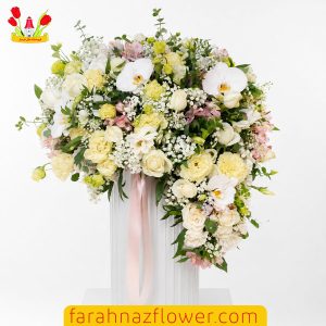 باکس گل مناسبتی کد M001 گل فرحناز