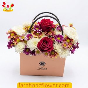 باکس گل کیفی کد BAG001 گل فرحناز