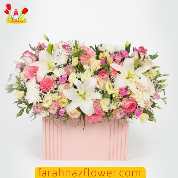 سفارش آنلاین باکس گل خواستگاری رز و داوودی و ژرورا در مشهد کد K020 گل فرحناز