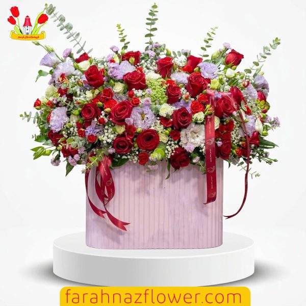 سفارش آنلاین باکس خواستگاری لیسیانتوس و رز ویژه مشهد کد K025 گل فرحناز